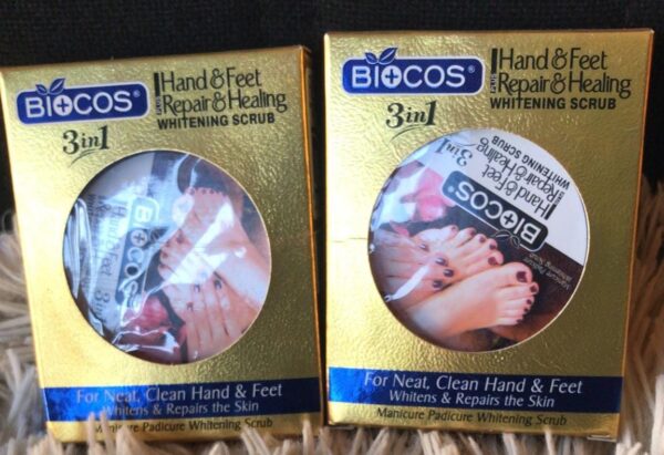BIOCOS 3 IN 1 HAND & FEET REPAIR & HEALING WHITENING SCRUB